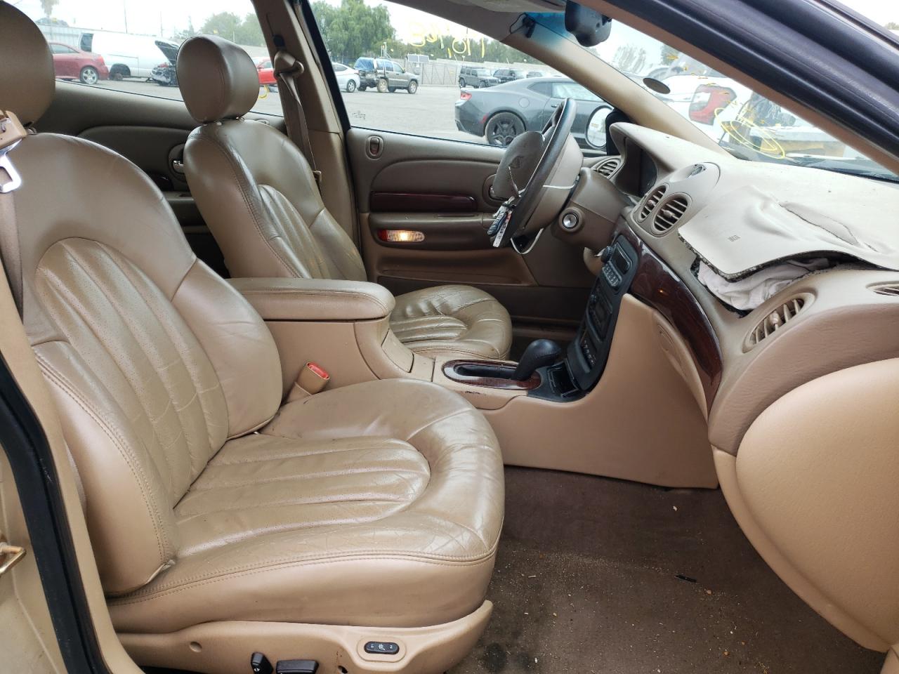 Photo 15 from auction – 2000 CHRYSLER LHS with VIN 2C3HC56G4YH358175