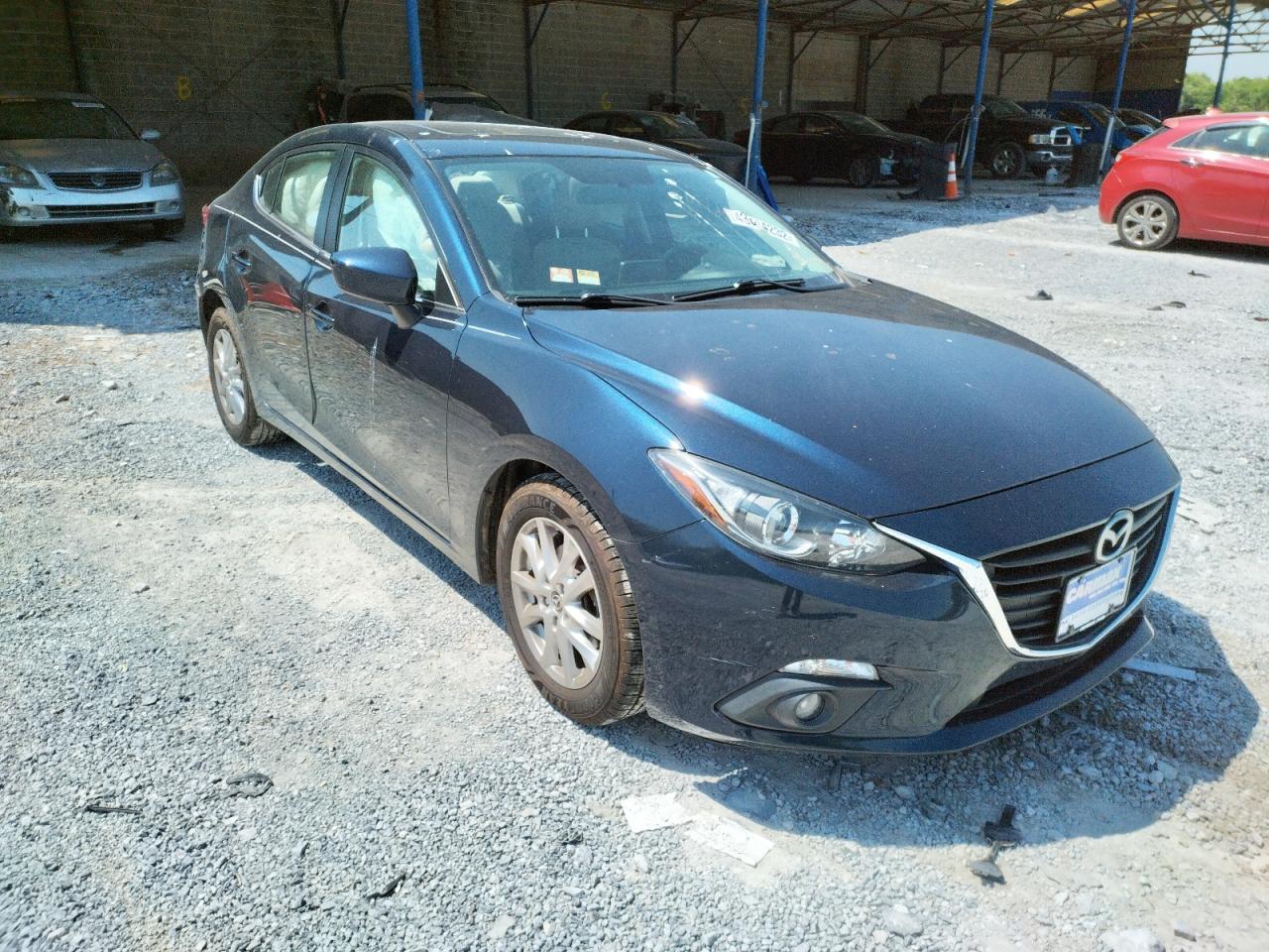 MAZDA 3 TOURING 2015 with VIN 3MZBM1V77FM135018 - Photo from auction