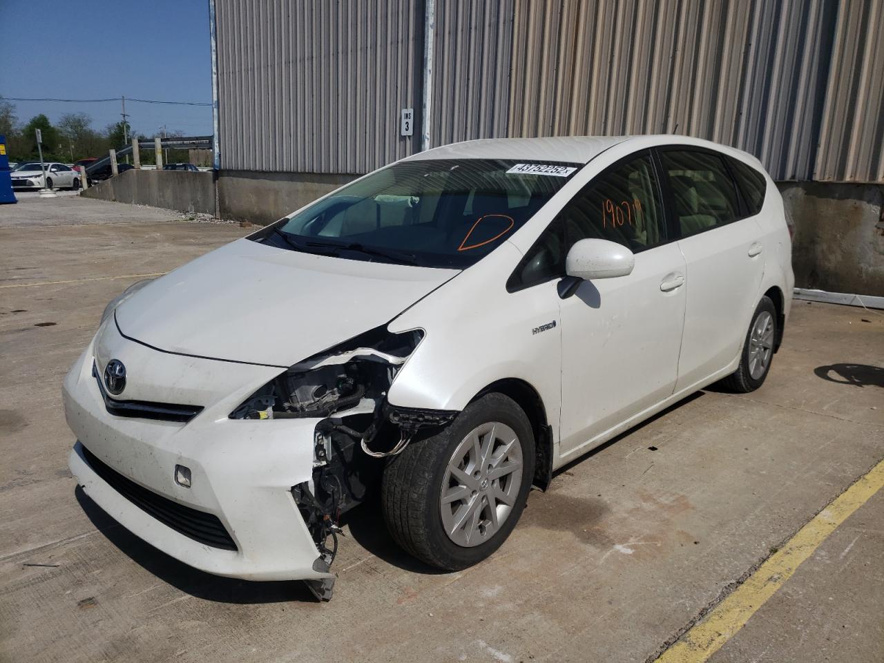 Photo 2 from auction – 2012 TOYOTA PRIUS V with VIN JTDZN3EU9C3181575