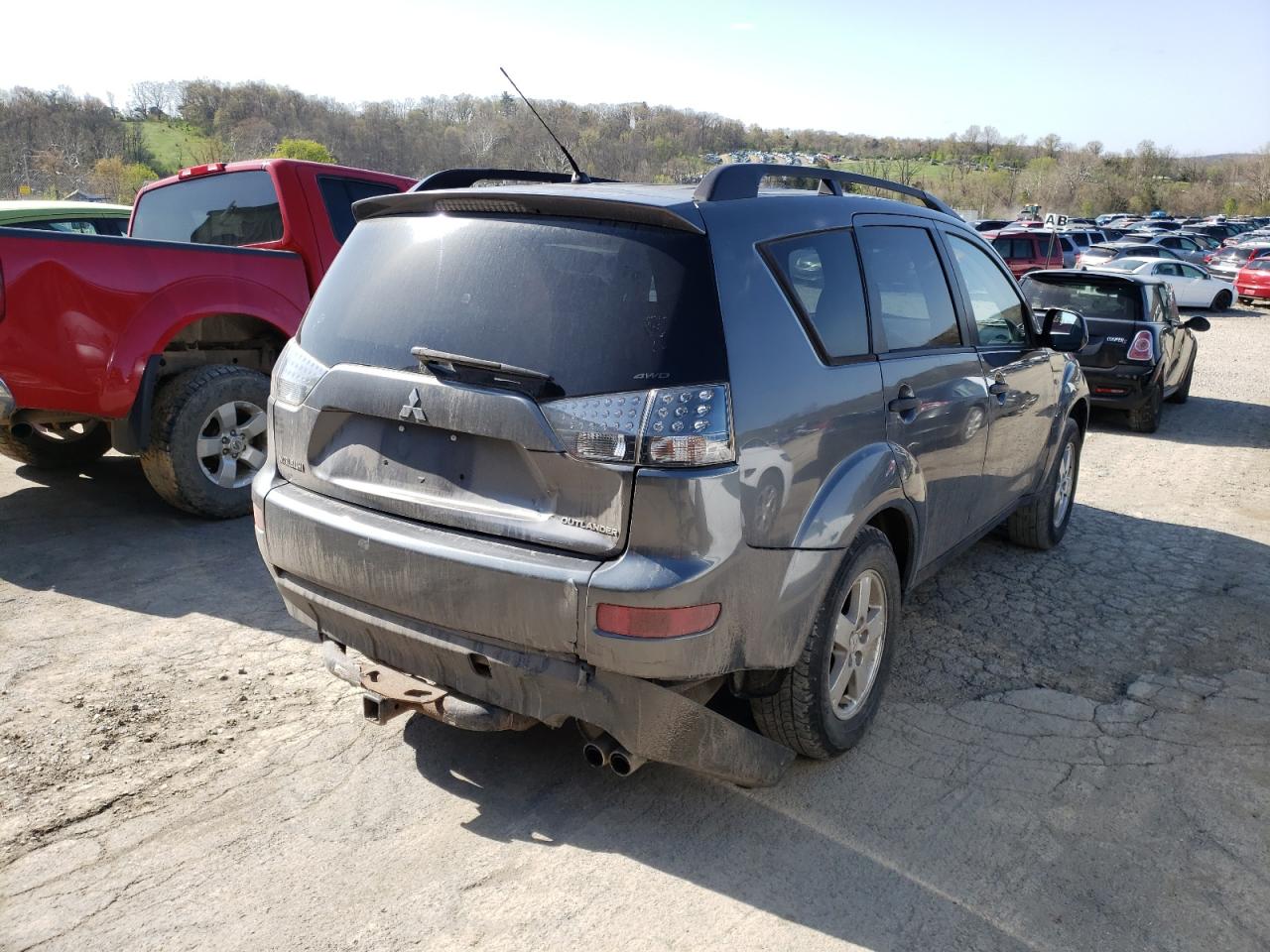 Photo 4 from auction – 2007 MITSUBISHI OUTLANDER with VIN JA4MT31X67U003536