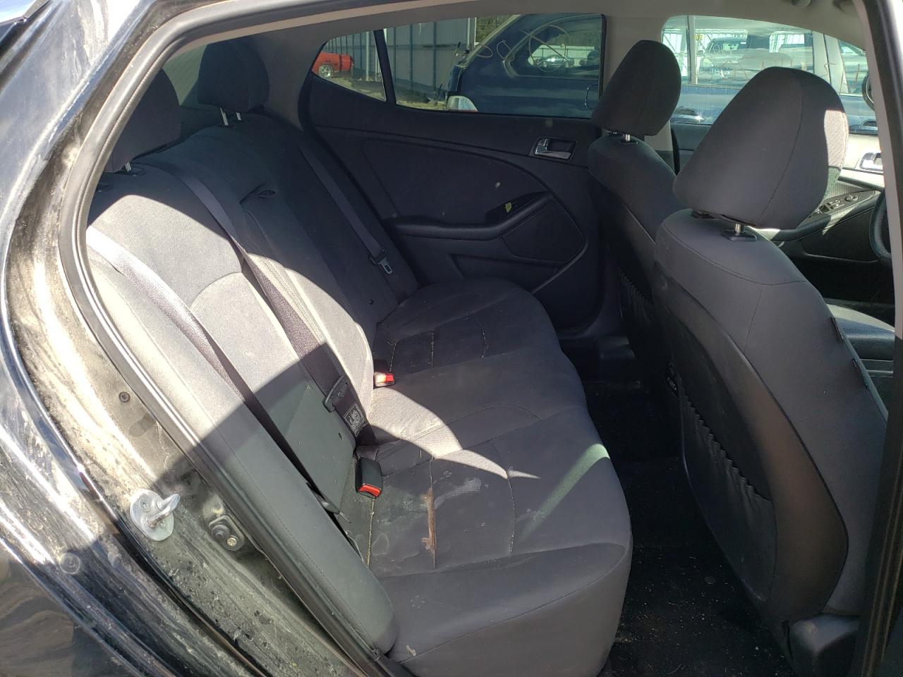 Photo 6 from auction – 2014 KIA OPTIMA HYB with VIN KNAGM4AD0E5064896