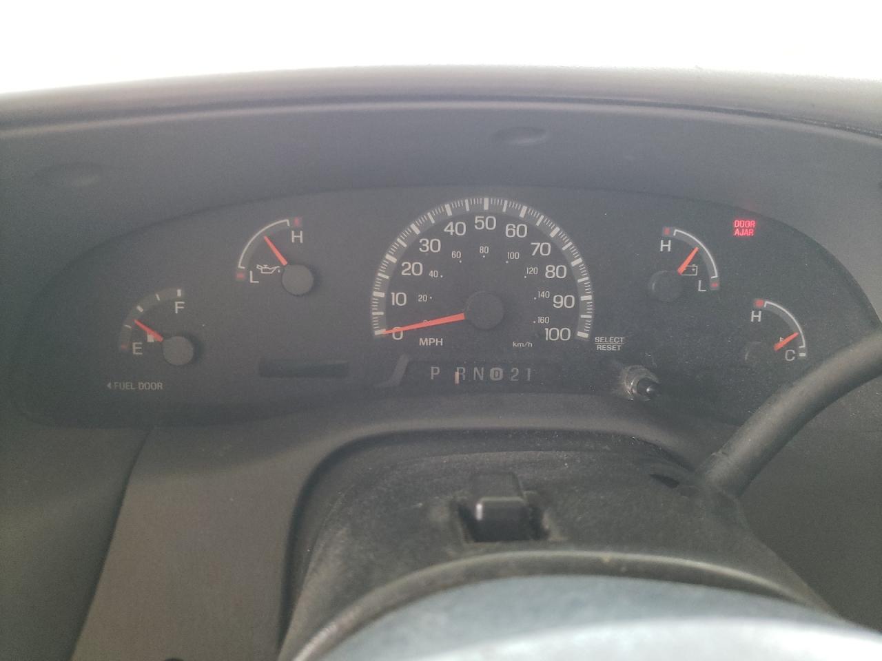 Photo 8 from auction – 2002 FORD F150 with VIN 1FTRF17242NB18688