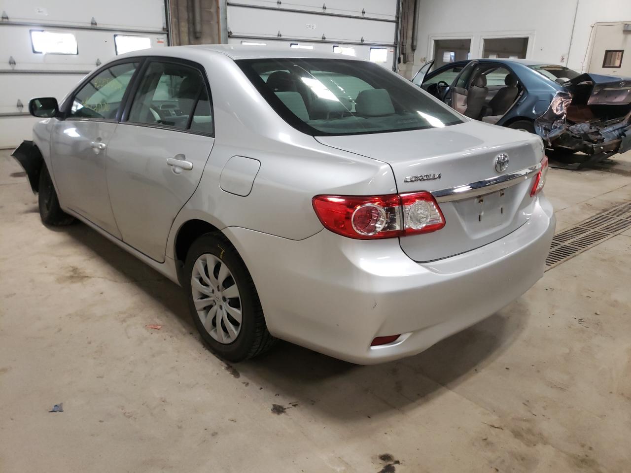 Photo 3 from auction – 2013 TOYOTA COROLLA BA with VIN 2T1BU4EE7DC944639
