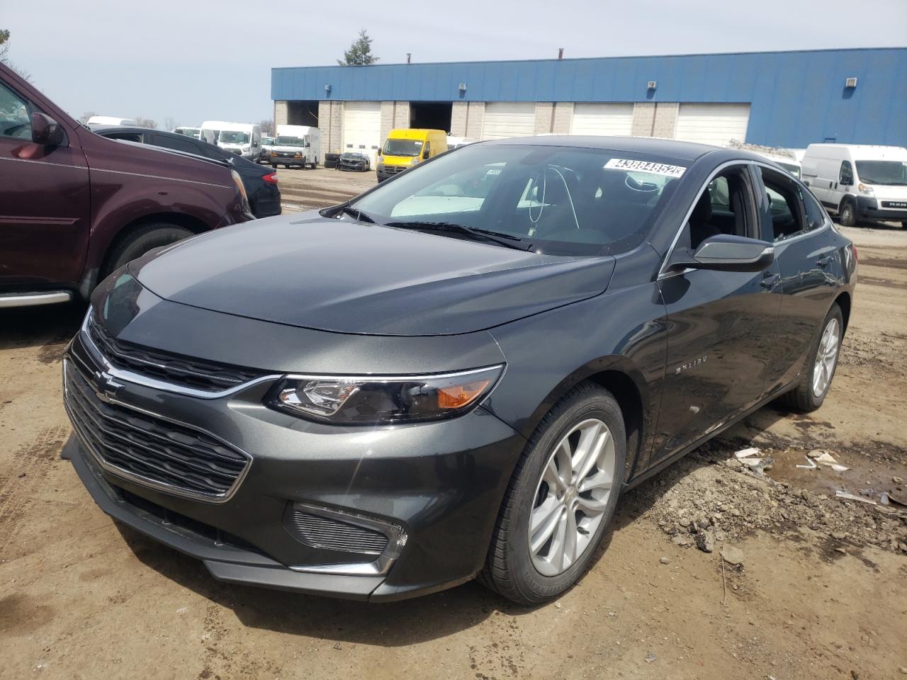 Photo 2 from auction – 2018 CHEVROLET MALIBU LT with VIN 1G1ZD5ST8JF203709