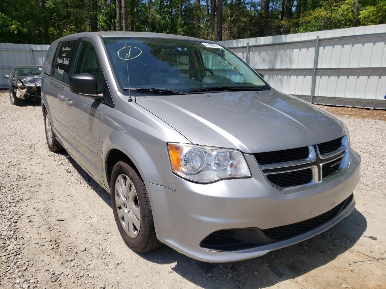 DODGE GRAND CARA 2016 with VIN 2C4RDGBG4GR163992 - Photo from auction