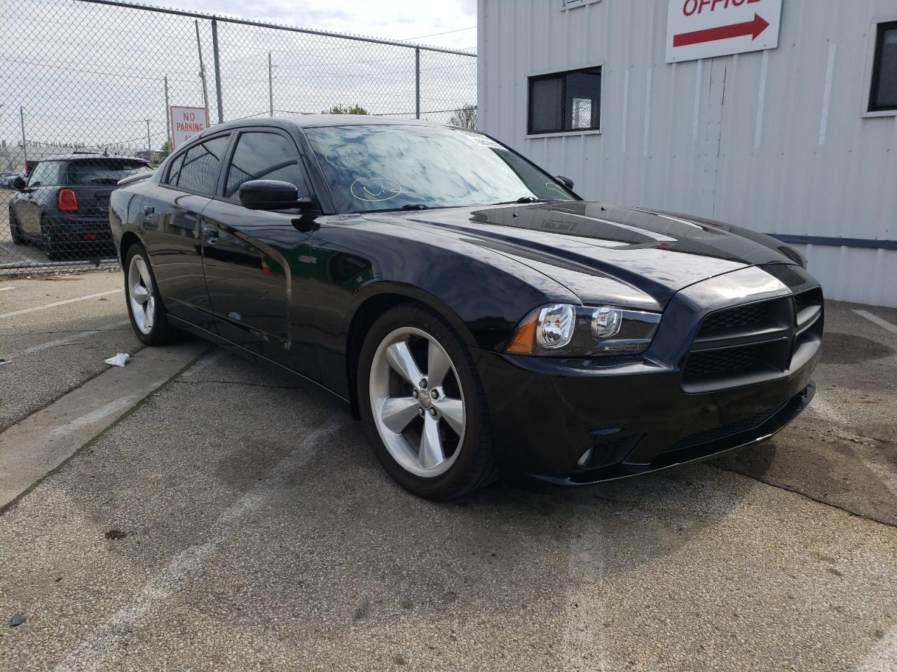 DODGE CHARGER R/ 2014 with VIN 2C3CDXCT3EH138154 - Photo from auction