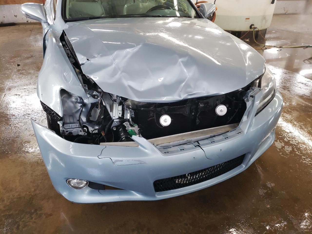 Photo 9 from auction – 2012 LEXUS IS 250 with VIN JTHFF2C21C2526615