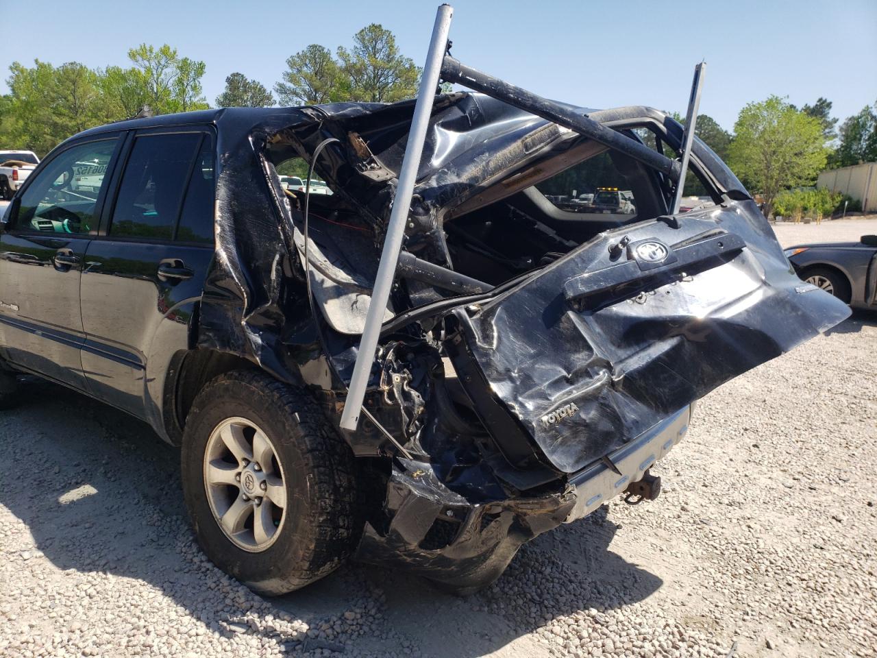 Photo 9 from auction – 2005 TOYOTA 4RUNNER SR with VIN JTEBU14RX50078185
