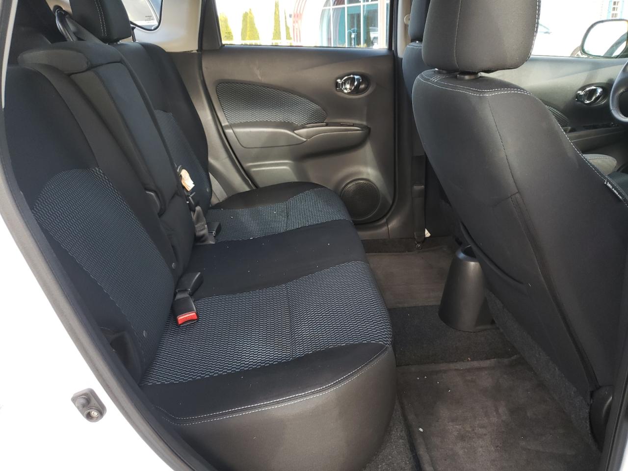 Photo 6 from auction – 2014 NISSAN VERSA NOTE with VIN 3N1CE2CP2EL435814