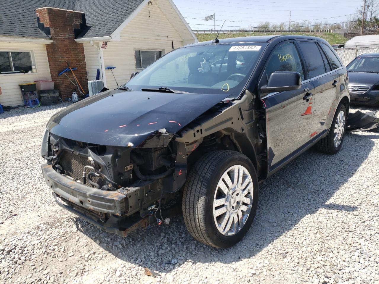 Photo 2 from auction – 2010 FORD EDGE LIMIT with VIN 2FMDK4KC3ABA37310