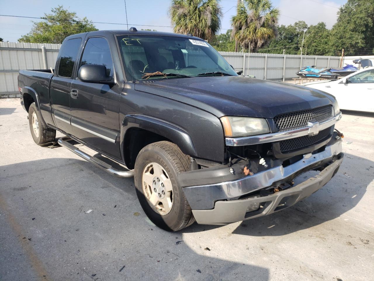 CHEVROLET SILVERADO 2004 with VIN 1GCEK19T34E130222 - Photo from auction