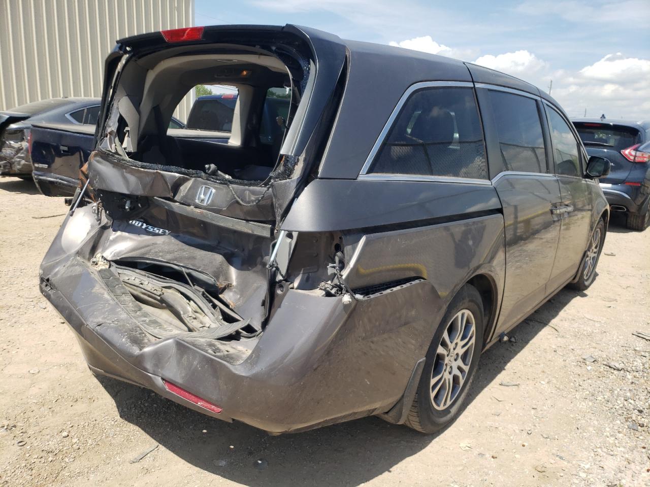 Photo 4 from auction – 2011 HONDA ODYSSEY EX with VIN 5FNRL5H60BB079016