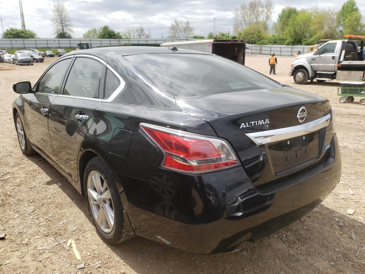 Photo 3 from auction – 2014 NISSAN ALTIMA 2.5 with VIN 1N4AL3AP3EN242547