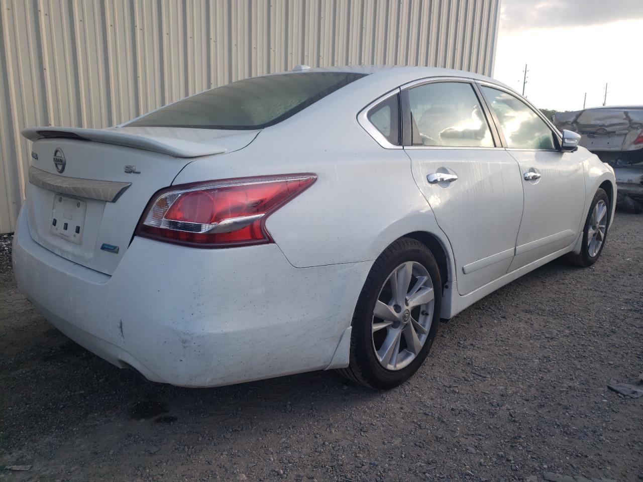 Photo 4 from auction – 2013 NISSAN ALTIMA 2.5 with VIN 1N4AL3AP6DN530626