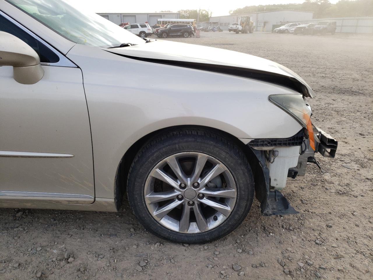 Photo 9 from auction – 2011 LEXUS ES 350 with VIN JTHBK1EG1B2449904