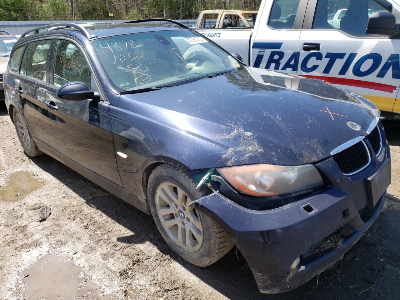 BMW 325 XIT 2006 with VIN WBAVT13536KW23746 - Photo from auction