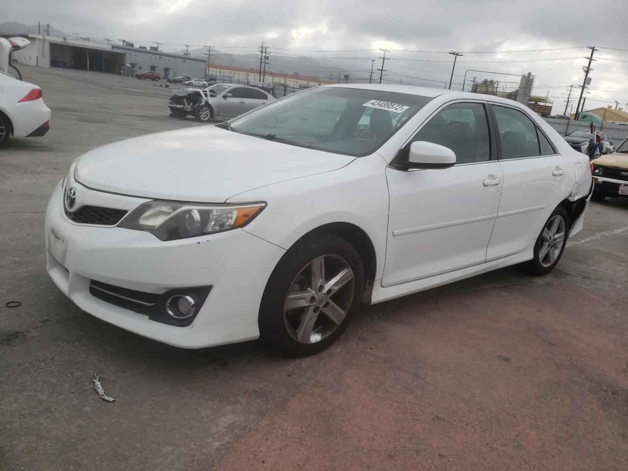 Photo 2 from auction – 2012 TOYOTA CAMRY BASE with VIN 4T1BF1FK4CU556911
