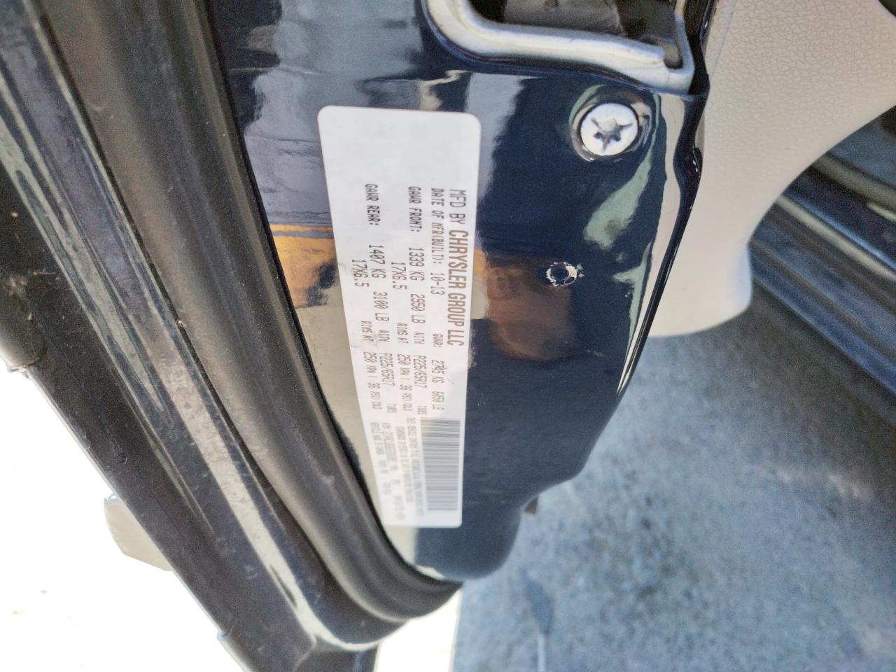 Photo 10 from auction – 2014 CHRYSLER TOWN & COU with VIN 2C4RC1BG6ER203891