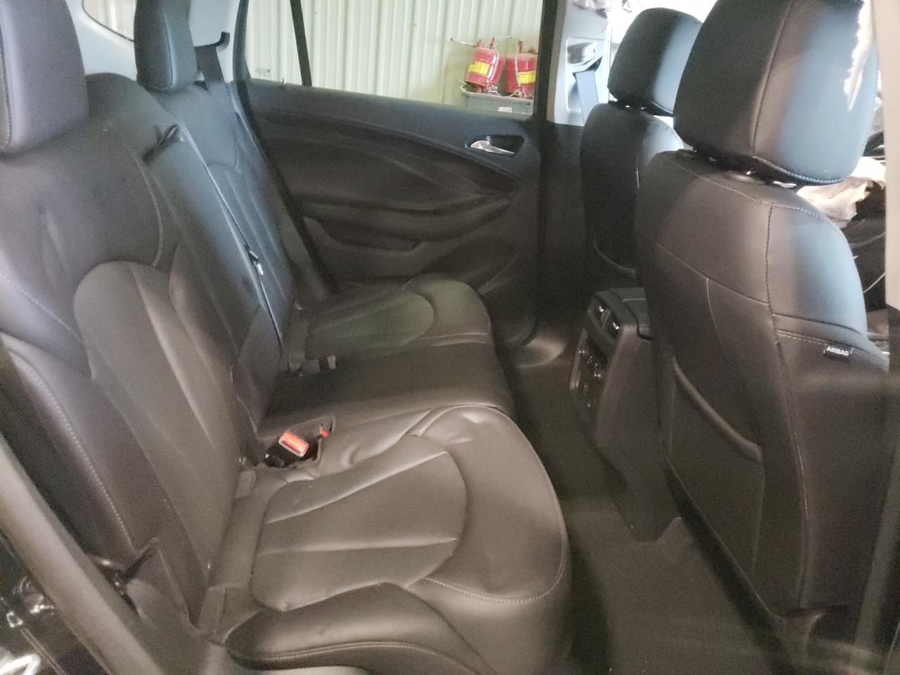 Photo 6 from auction – 2020 BUICK ENVISION E with VIN LRBFX2SA0LD115555