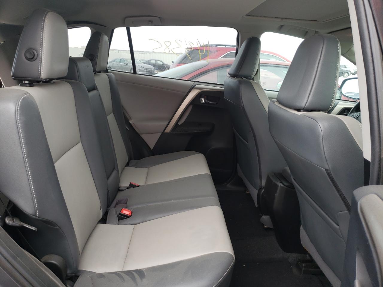 Photo 6 from auction – 2013 TOYOTA RAV4 LIMIT with VIN 2T3DFREV5DW085041
