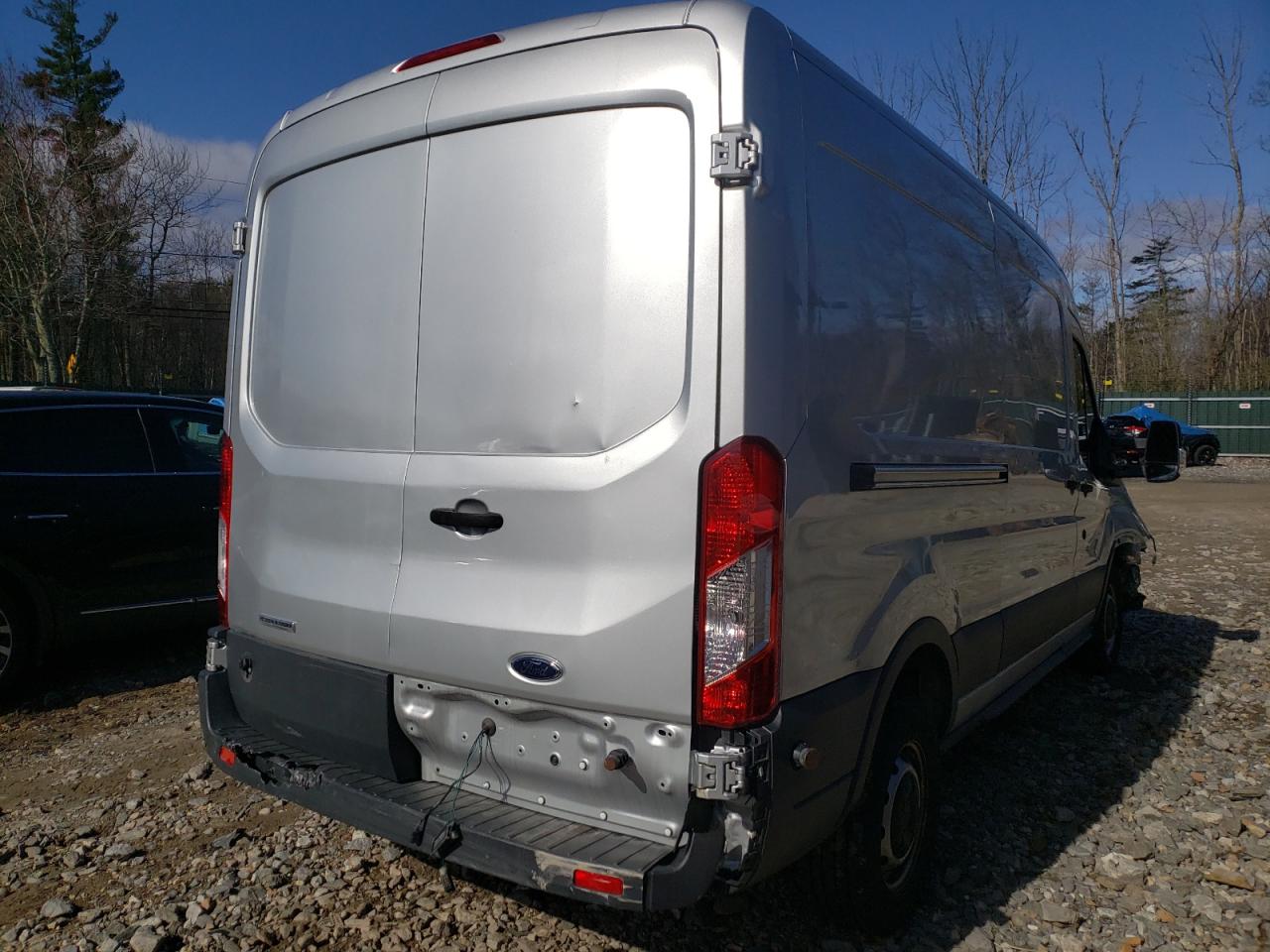 Photo 4 from auction – 2016 FORD TRANSIT T- with VIN 1FTYR2CV7GKB36152