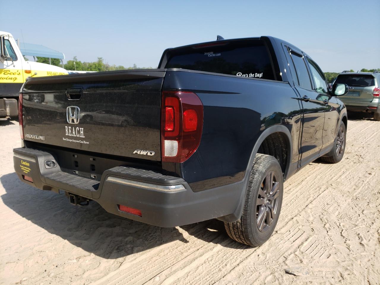 Photo 4 from auction – 2019 HONDA RIDGELINE with VIN 5FPYK3F11KB039898