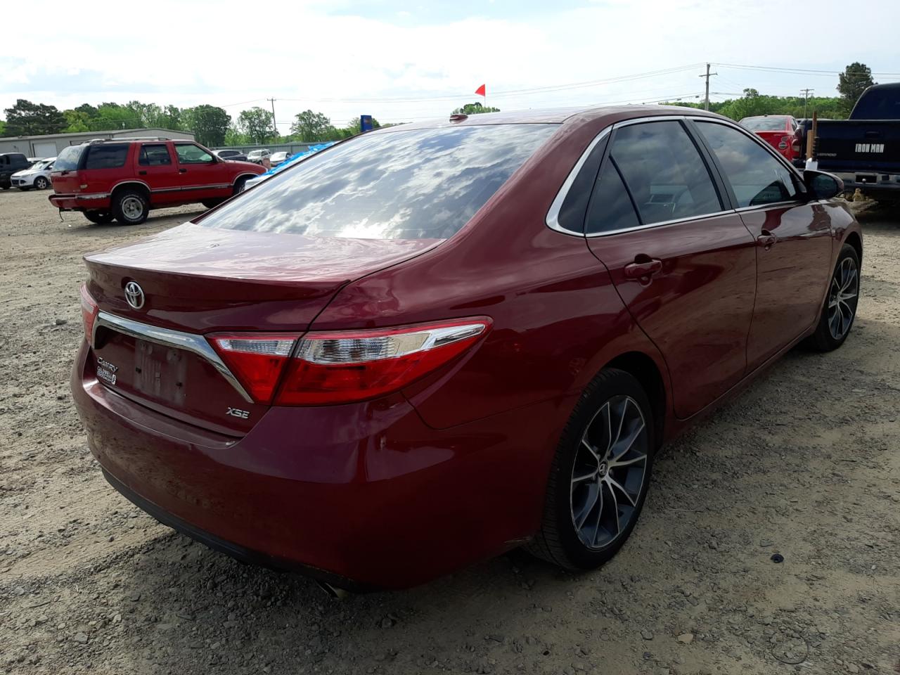 Photo 4 from auction – 2016 TOYOTA CAMRY LE with VIN 4T1BF1FK3GU509729