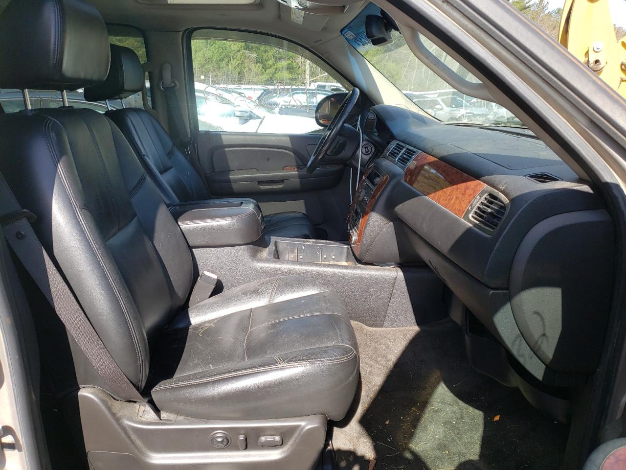 Photo 5 from auction – 2007 CHEVROLET AVALANCHE with VIN 3GNFK12307G224349