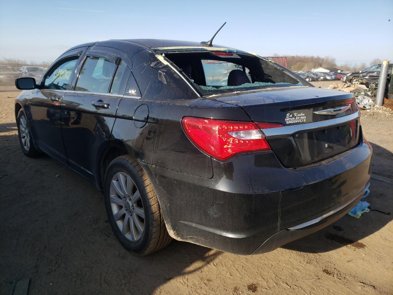 Photo 3 from auction – 2013 CHRYSLER 200 with VIN 1C3CCBBB0DN578191