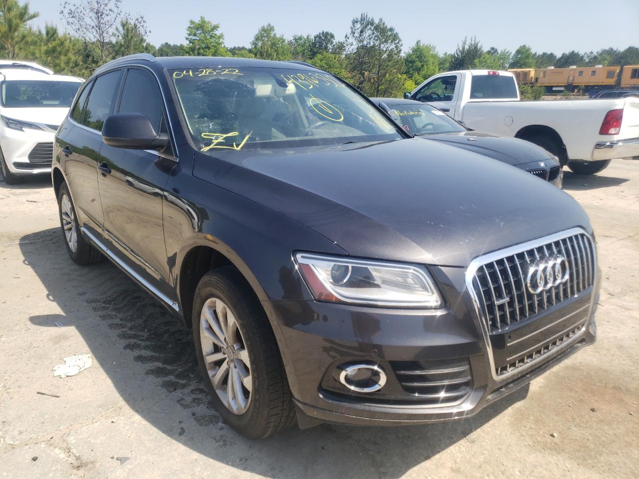 AUDI Q5 PREMIUM 2014 with VIN WA1LFAFP0EA049989 - Photo from auction