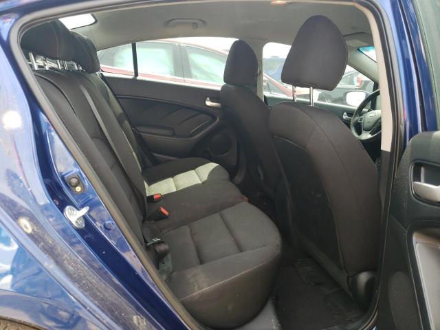 Photo 6 from auction – 2017 KIA FORTE LX with VIN 3KPFK4A77HE137785
