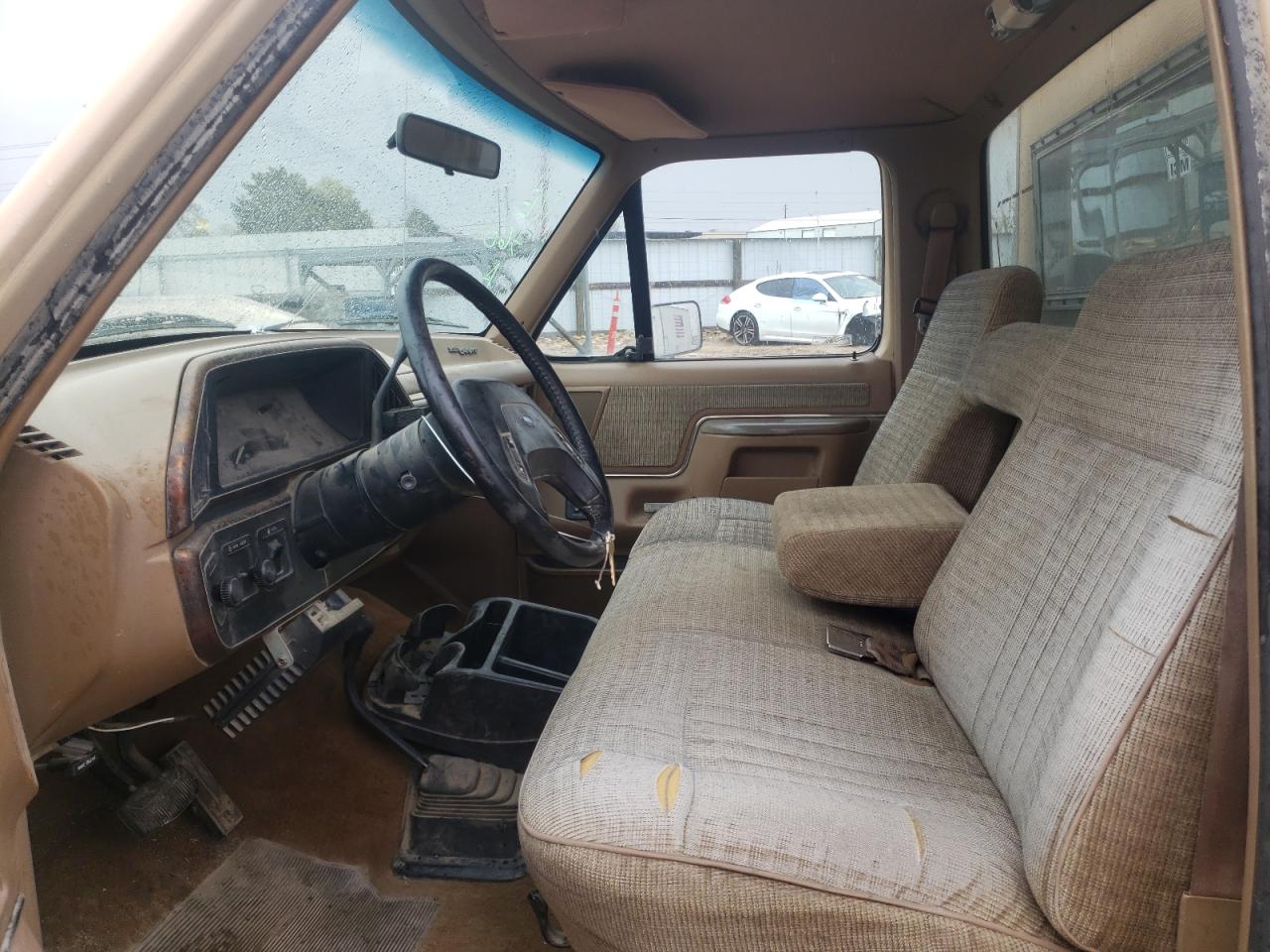 Photo 15 from auction – 1990 FORD OTHER with VIN 1FTHF26G2LPA70063