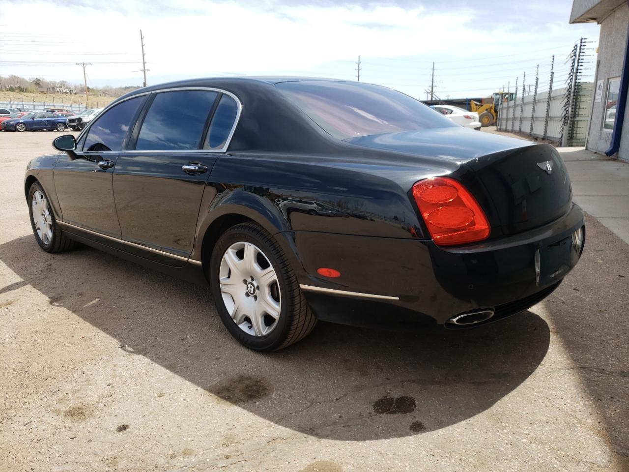 Photo 3 from auction – 2006 BENTLEY CONTINENTA with VIN SCBBR53W96C033083