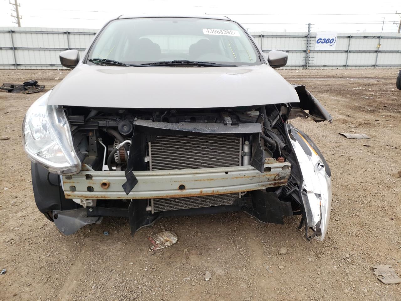 Photo 9 from auction – 2016 NISSAN VERSA S with VIN 3N1CN7AP4GL832184