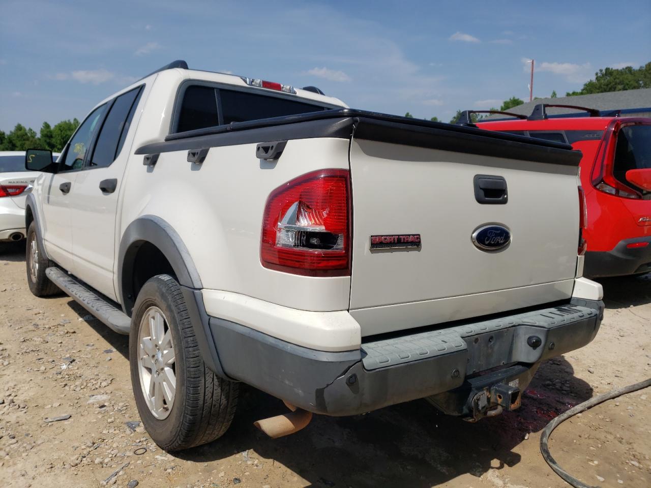 Photo 3 from auction – 2010 FORD EXPLORER S with VIN 1FMEU3BE4AUA54296