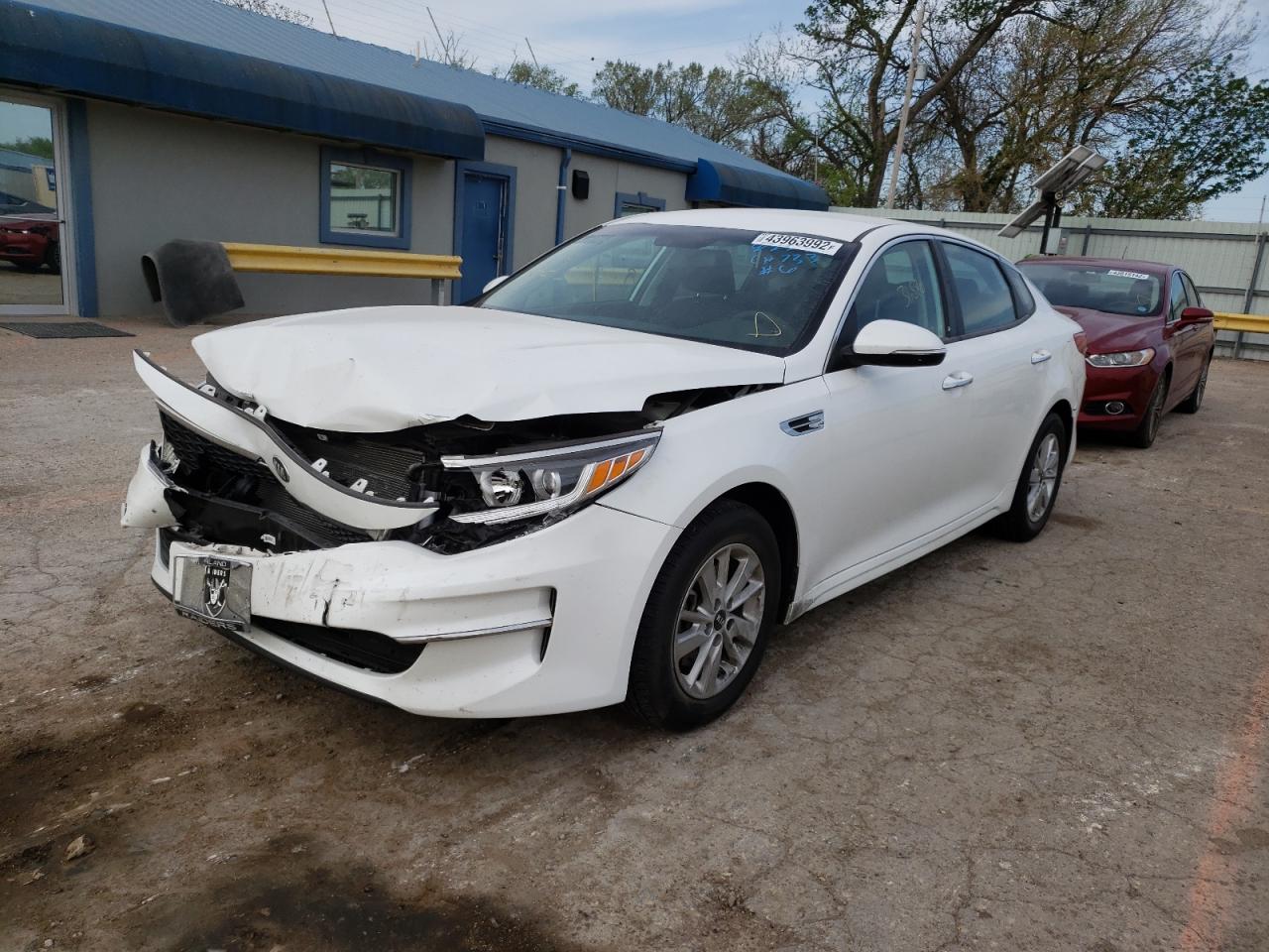 Photo 2 from auction – 2016 KIA OPTIMA LX with VIN KNAGT4L38G5104846