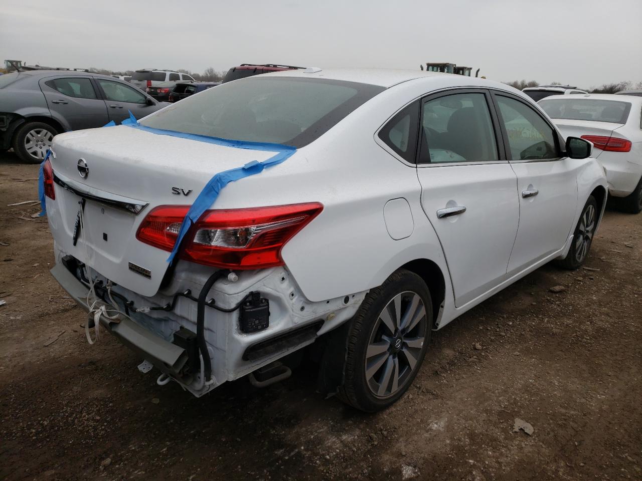Photo 4 from auction – 2019 NISSAN SENTRA S with VIN 3N1AB7AP1KY457527