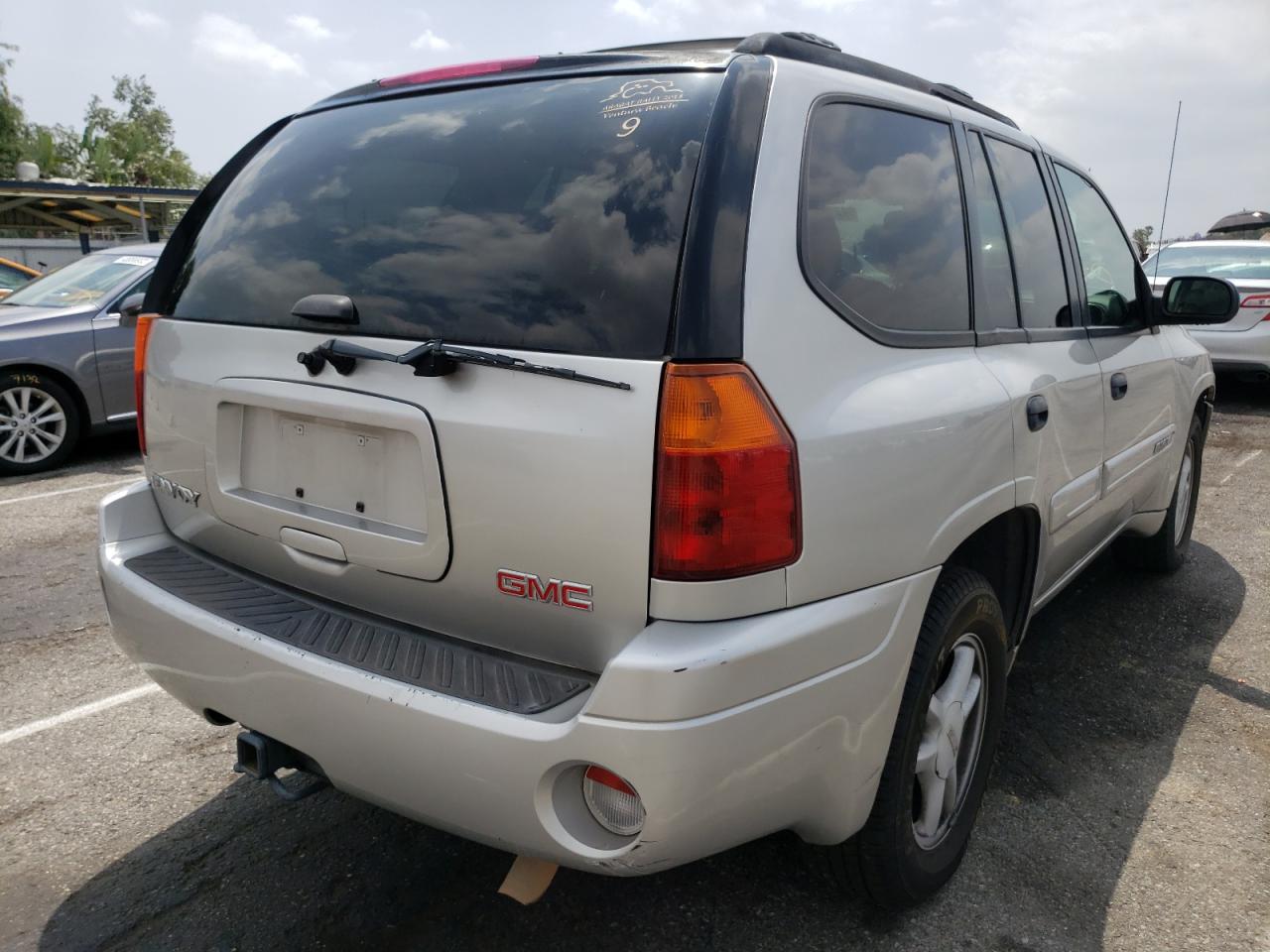 Photo 4 from auction – 2004 GMC ENVOY with VIN 1GKDS13S542437246