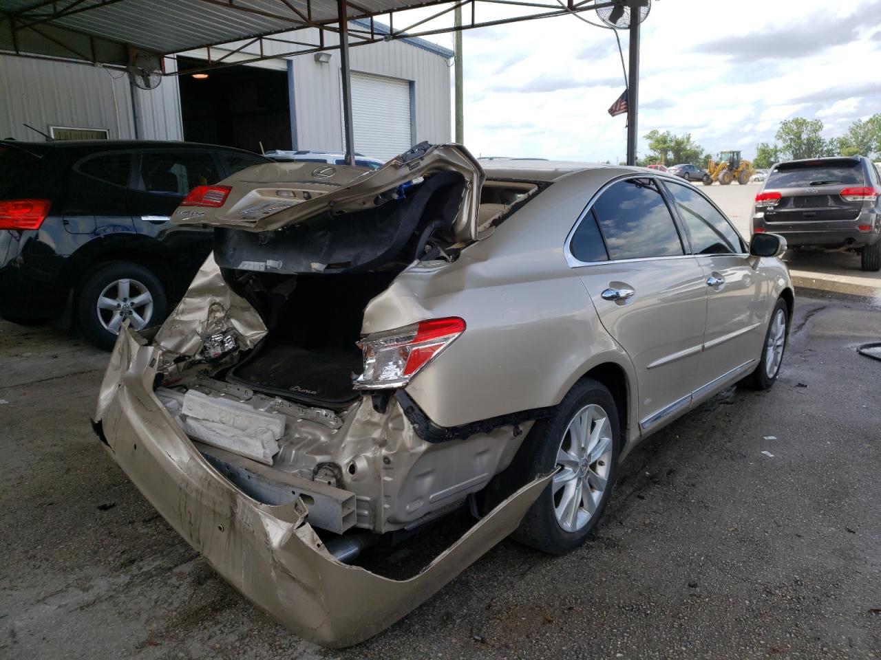 Photo 4 from auction – 2010 LEXUS ES 350 with VIN JTHBK1EG8A2409768