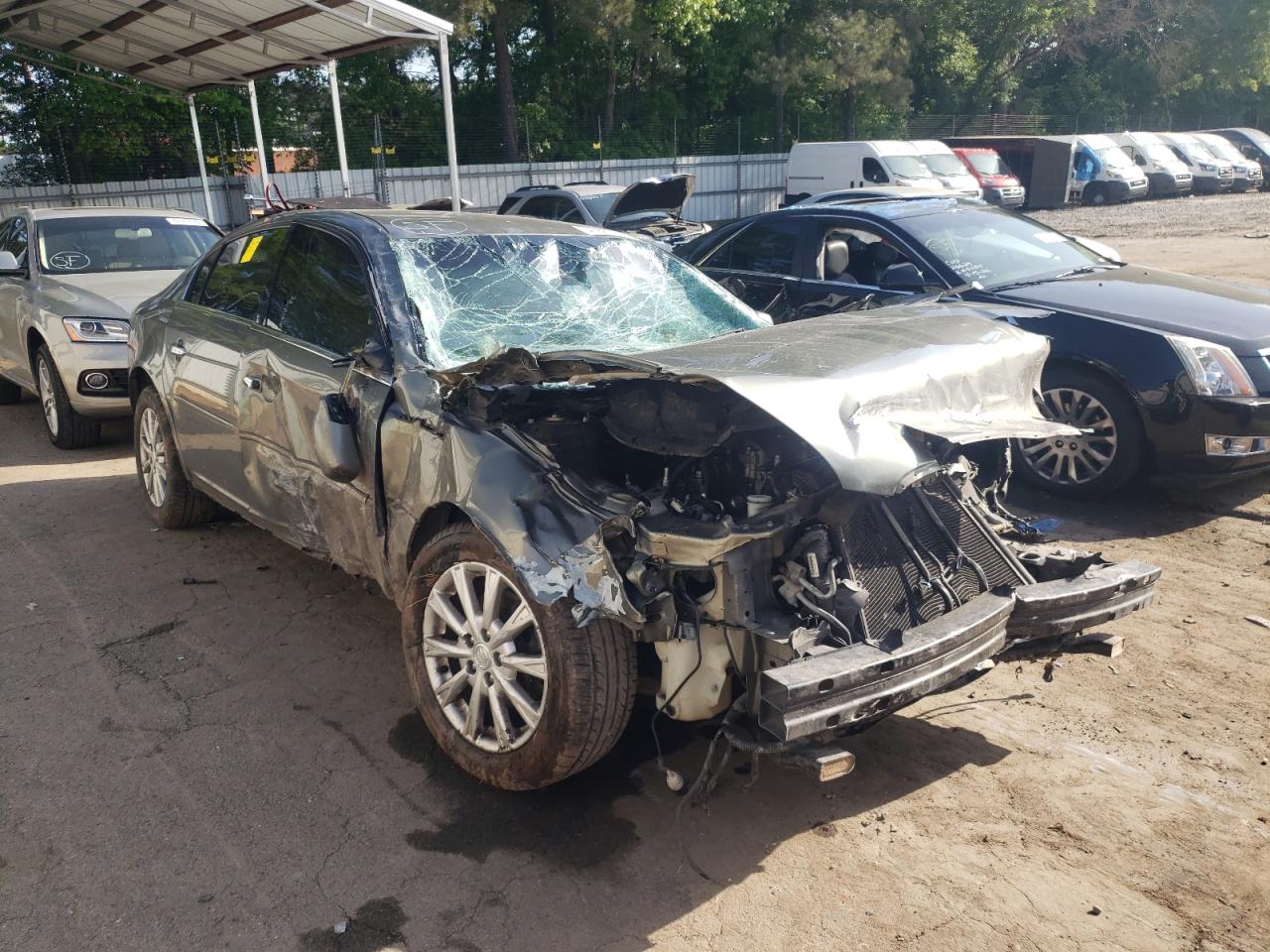 Photo 13 from auction – 2011 BUICK LUCERNE CX with VIN 1G4HC5EMXBU102156