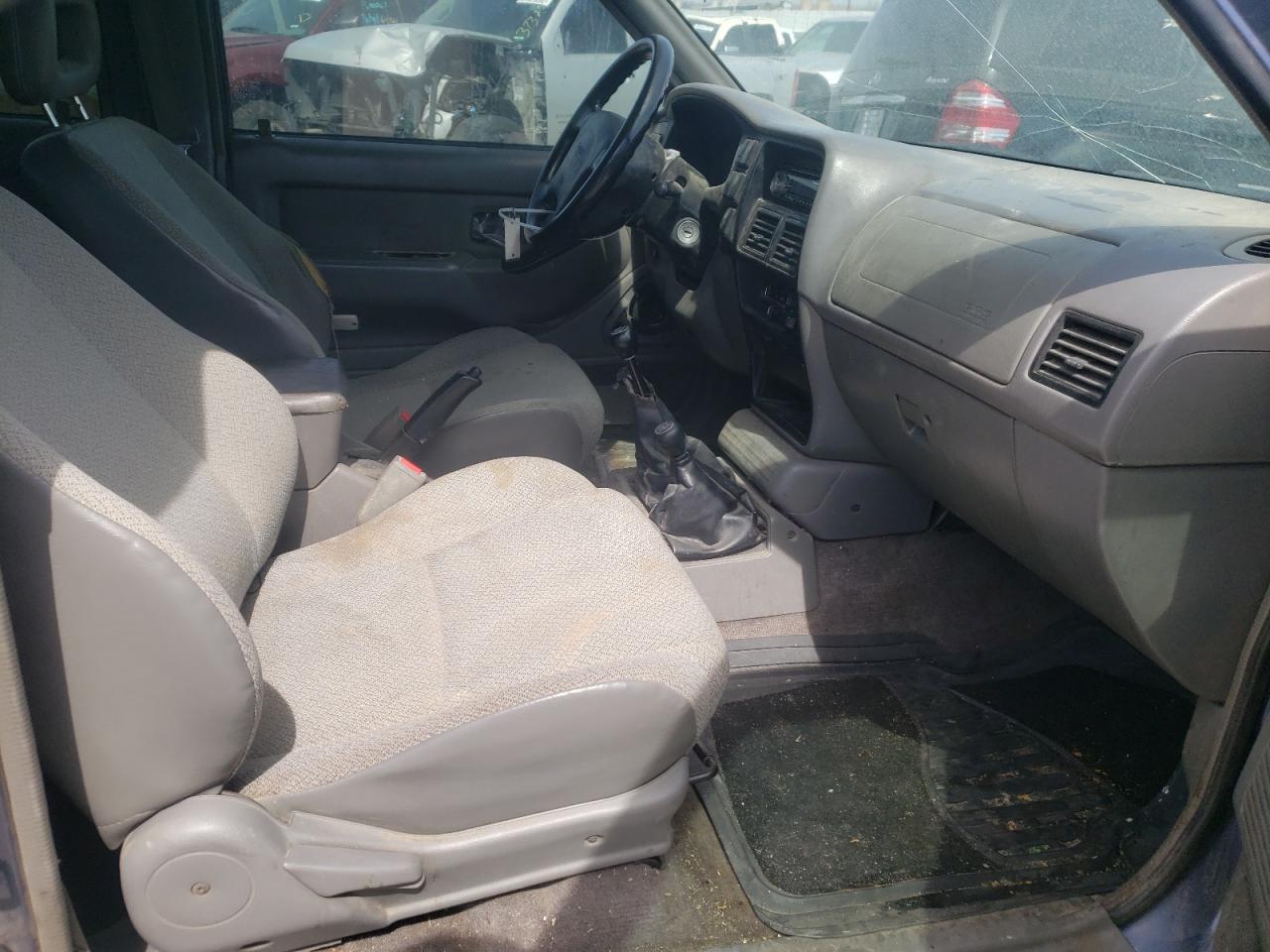 Foto 5 de la subasta – 1997 ISUZU RODEO S con VIN 4S2CM58VXV4304441