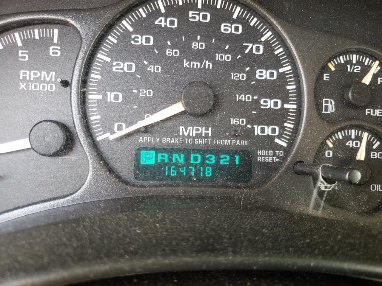 Photo 8 from auction – 2002 CHEVROLET SILVERADO with VIN 2GCEC19T421180364