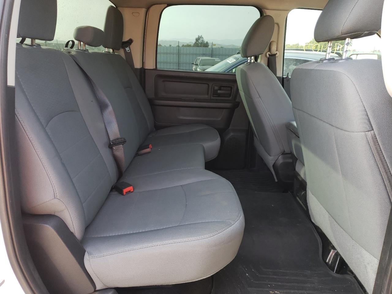 Photo 6 from auction – 2015 RAM 1500 ST with VIN 1C6RR6KMXFS770579