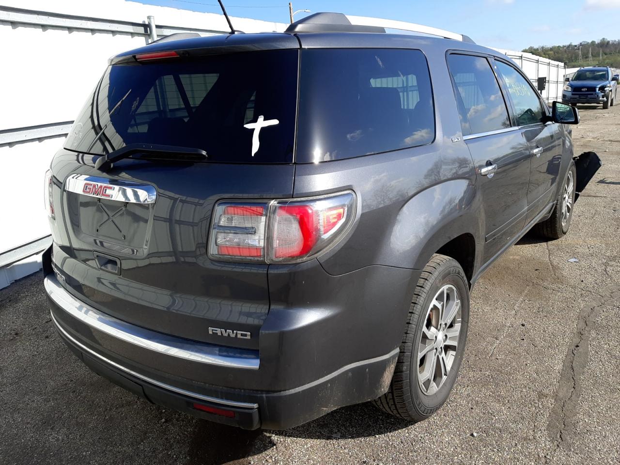 Photo 4 from auction – 2014 GMC ACADIA SLT with VIN 1GKKVRKD0EJ252514