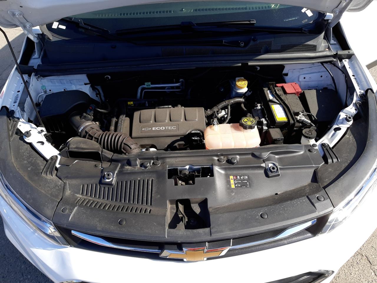 Photo 7 from auction – 2019 CHEVROLET TRAX LS with VIN 3GNCJKSB3KL190314