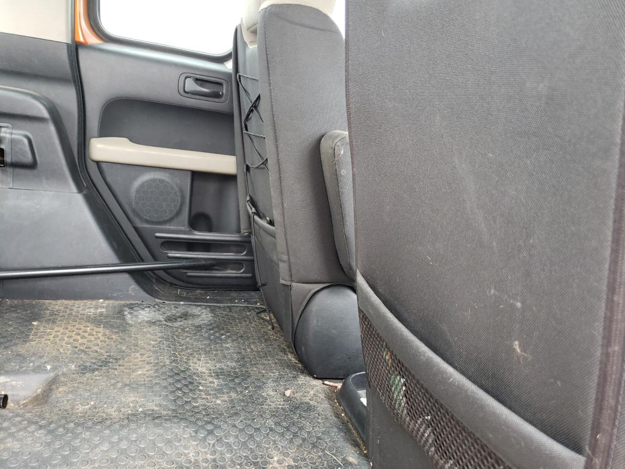 Photo 6 from auction – 2007 HONDA ELEMENT EX with VIN 5J6YH28757L008834