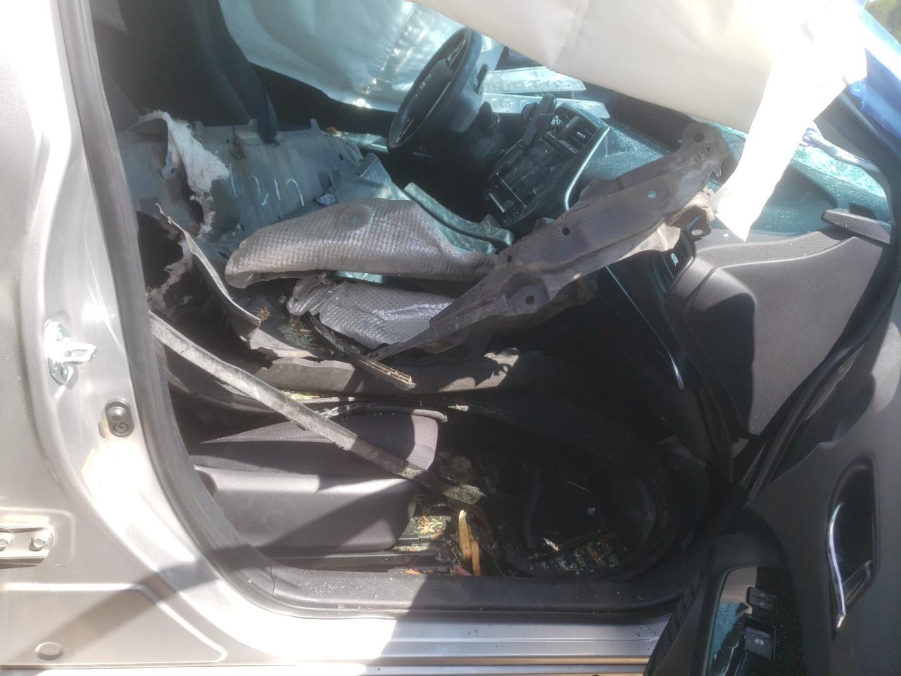 Photo 5 from auction – 2017 TOYOTA PRIUS with VIN JTDKBRFU6H3554476