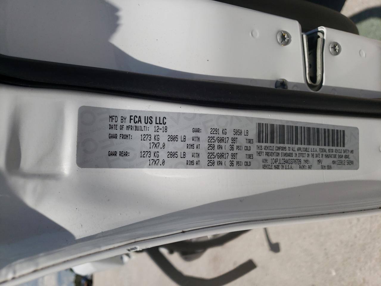 Photo 10 from auction – 2019 JEEP CHEROKEE L with VIN 1C4PJLCB4KD370728