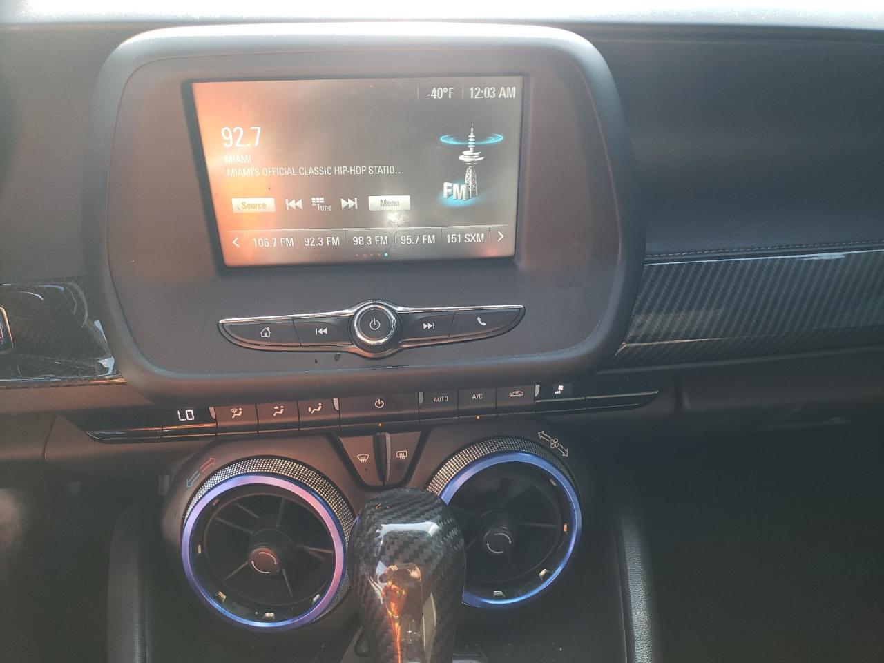Photo 9 from auction – 2017 CHEVROLET CAMARO LT with VIN 1G1FB3DS4H0170562