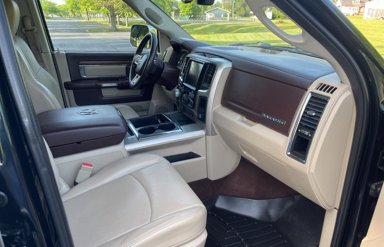 Photo 5 from auction – 2015 RAM 1500 LARAM with VIN 1C6RR7NTXFS533700